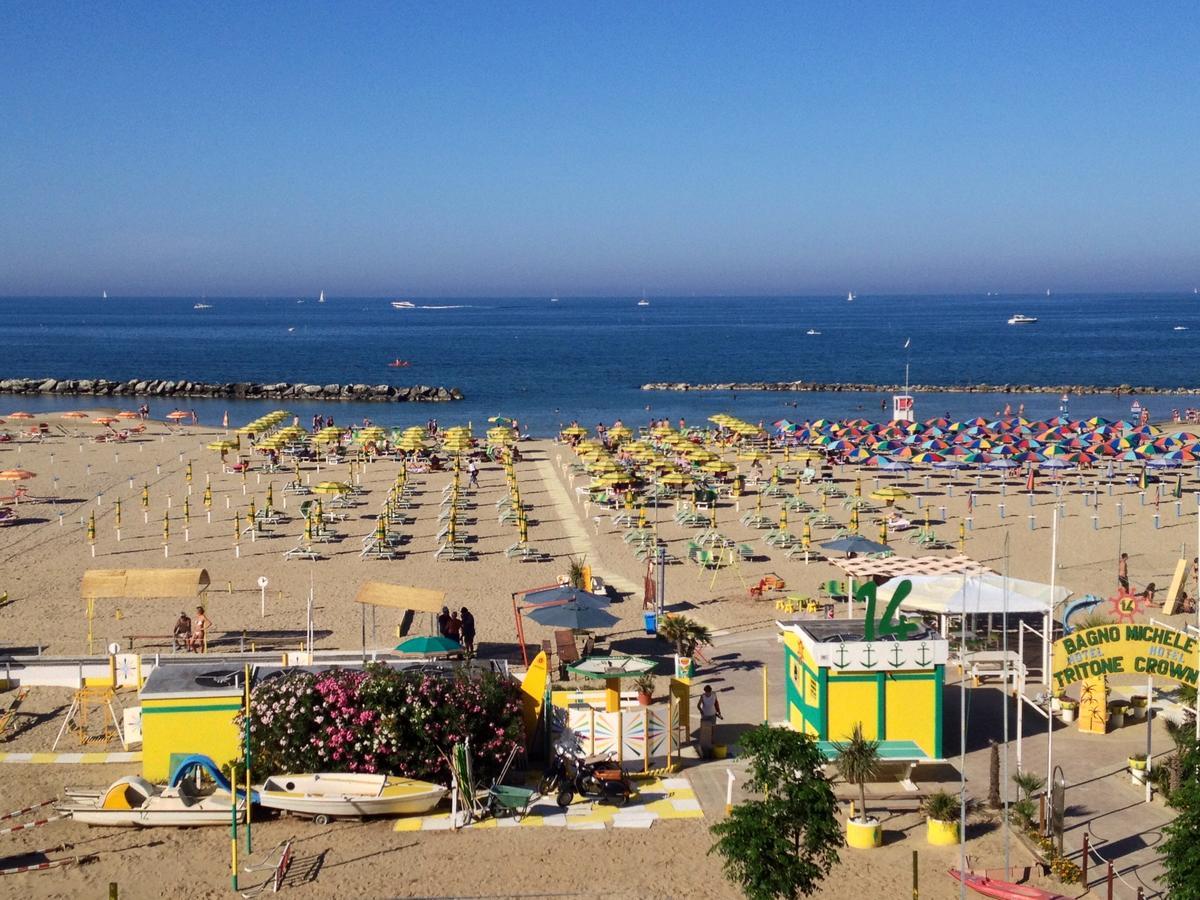 Hotel Tritone Rimini Eksteriør billede