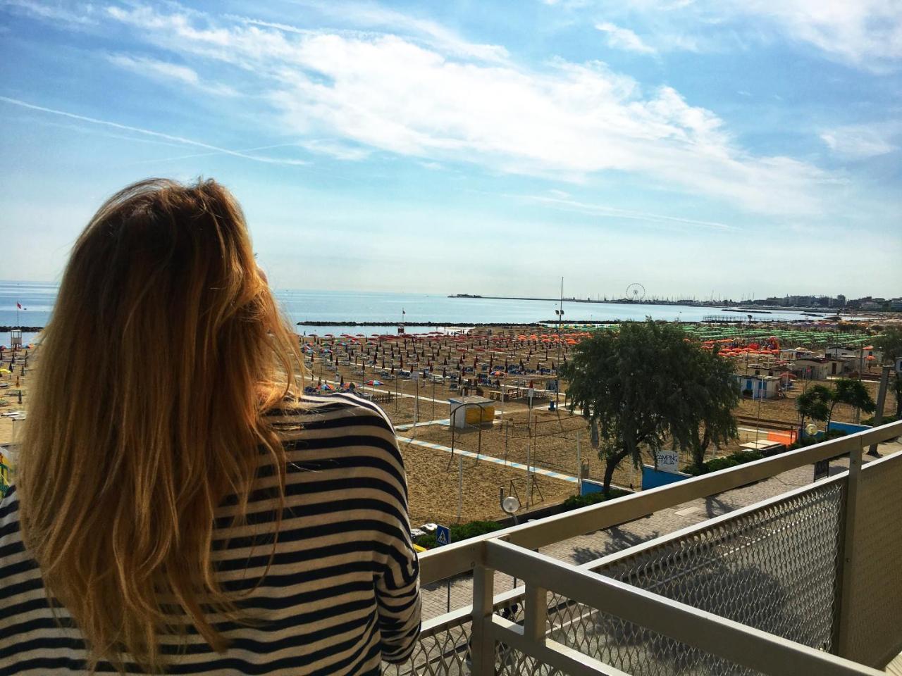 Hotel Tritone Rimini Eksteriør billede