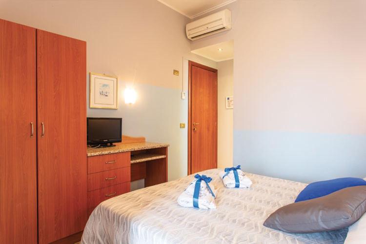 Hotel Tritone Rimini Eksteriør billede